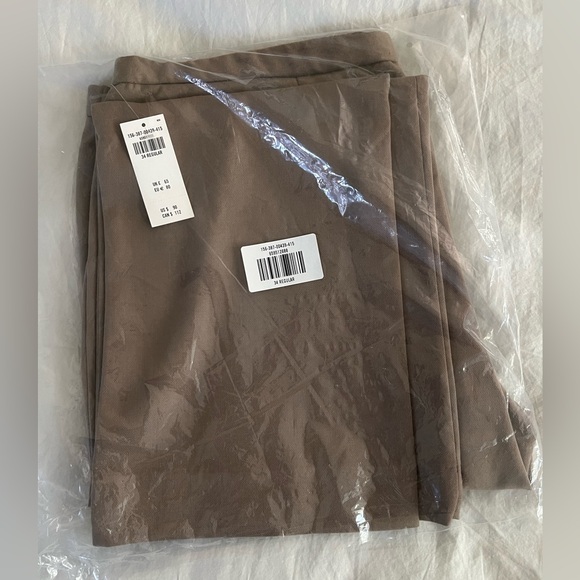 Abercrombie & Fitch Low Rise Tailored Slim Boot Pant Women’s size 34 Regular - Picture 6 of 15